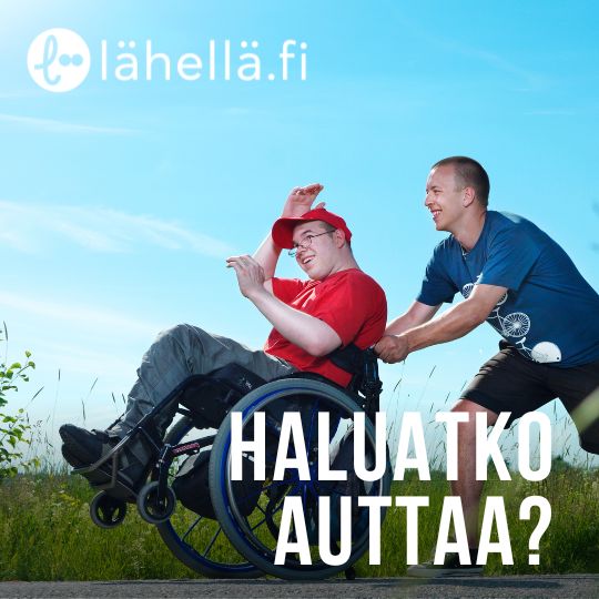 Lähellä.fi Haluatko auttaa? -kuva, jossa henkilö työntää toista pyörätuolissa, molemmilla iloinen ilme